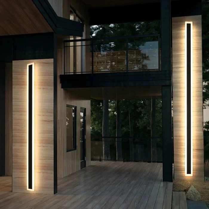 Evlon Outdoor Wall Light